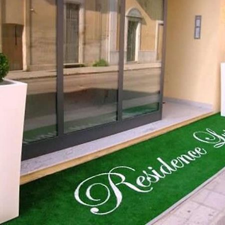 Hotel Residence Lupiae Lecce Buitenkant foto